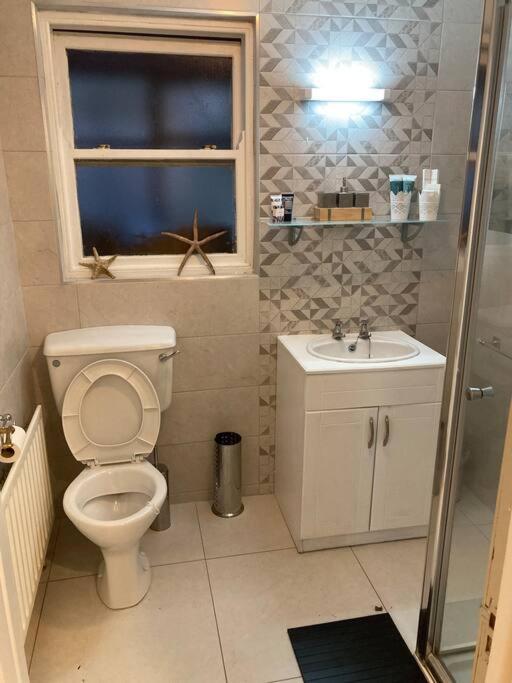 Gate Apartment